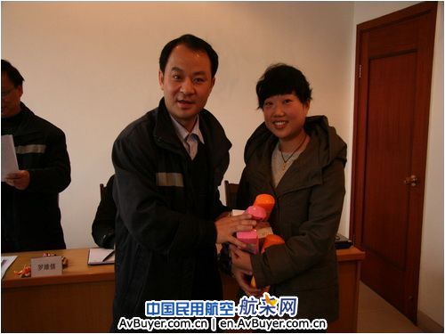 飞院广汉分院青年安全监督岗开展知识竞赛活动