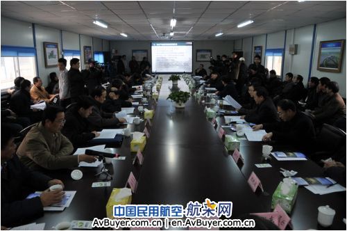 安徽省长王三运视察合肥新桥机场建设