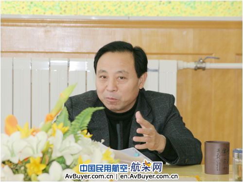 山东空管分局：加强政治思想工作促和谐