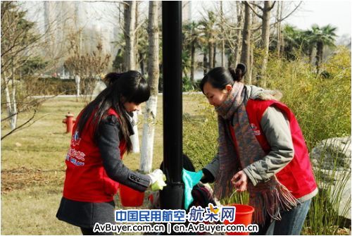 东航西安维修基地开展“爱在东航”公益活动