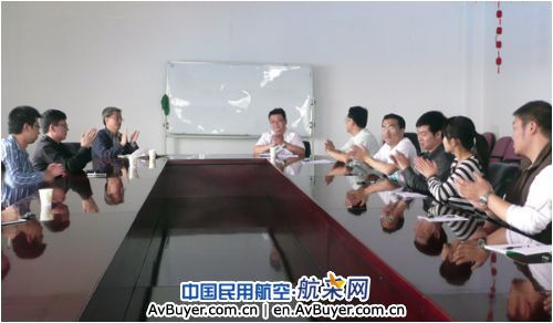 团旗飘飘 引领方向