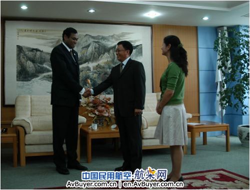 6月6日斯里兰卡驻华大使做客东航云南分公司