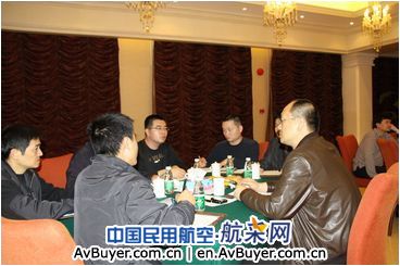 白云机场货站举行2010年一期管理干部培训