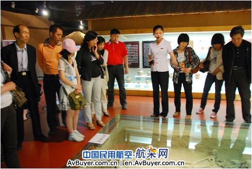 东航甘肃开展“学习型党组织创新”实践活动