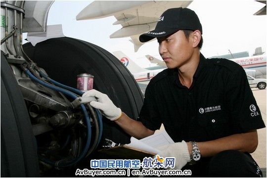 东航上海定检维修部完成印度总统专机保障任务