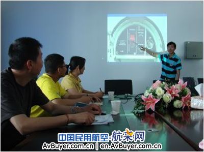 库尔勒机场拉开EMB190飞机培训序幕