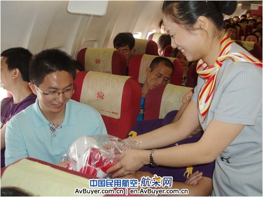 海航机上“节能环保”活动正式启航