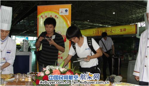 端午佳节烟雨漓江 南航桂林航食粽叶飘香