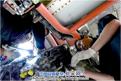 争分夺秒排除故障，齐心协力保证安全