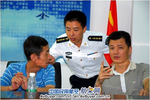 三亚空管站慰问驻海南南半部机场部队