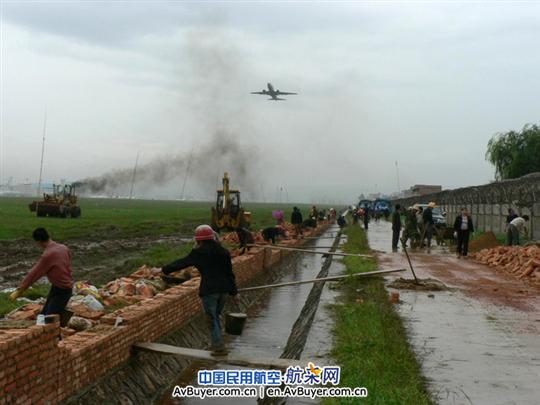 昆明机场安运部：采取多种措施 确保平安度汛