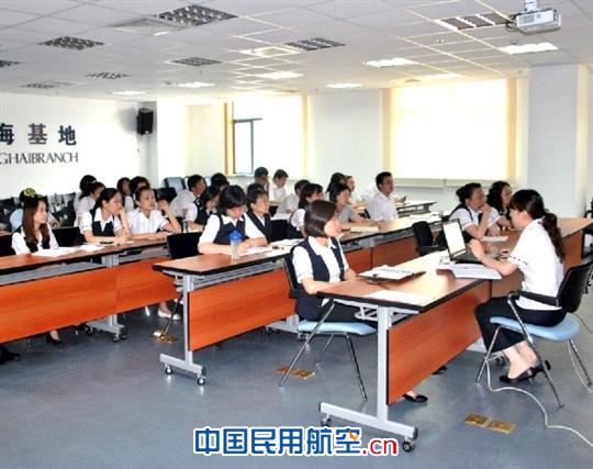 南航上海基地全面展开国际高端经济舱品牌推广