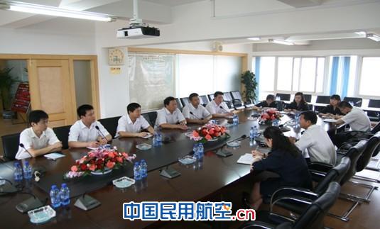 陕西铜川矿业公司到昆明机场交流学习党建工作