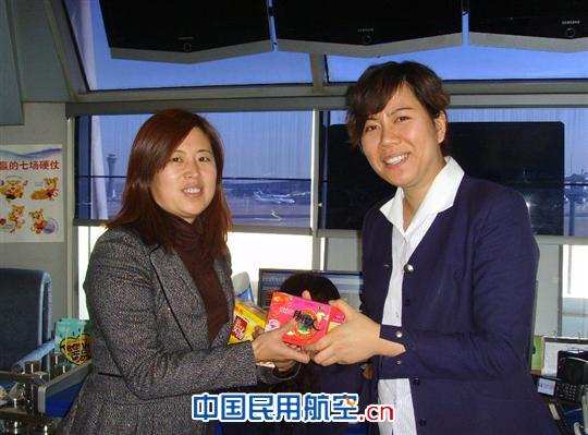 东航北京运控领导入冬深入一线 为职工送温暖