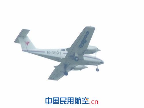 民航飞院广汉分院2010年飞行时数创历史新高