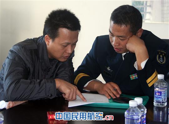 三亚空管副站长一行慰问驻军 共话春运飞行安全