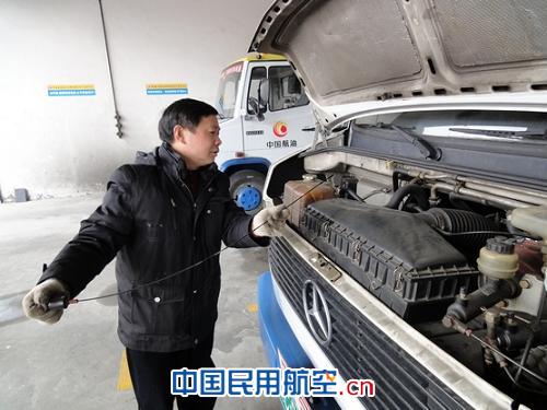 中国航油广西分公司认真落实春运交通安全