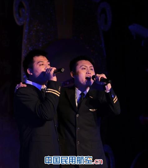 昆明航空公司2011年度春节联欢晚会盛大举行