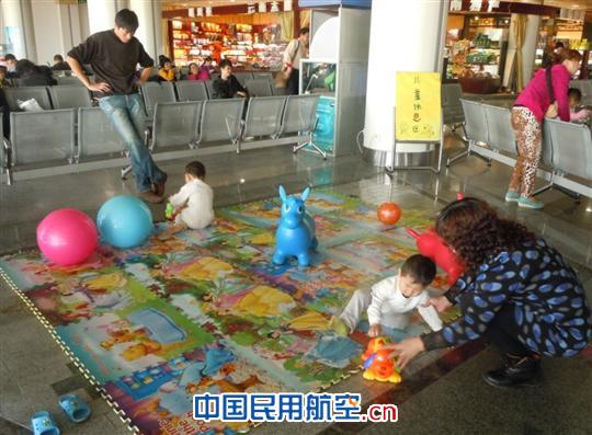 西双版纳机场推出特色服务保障春运“黄金周”