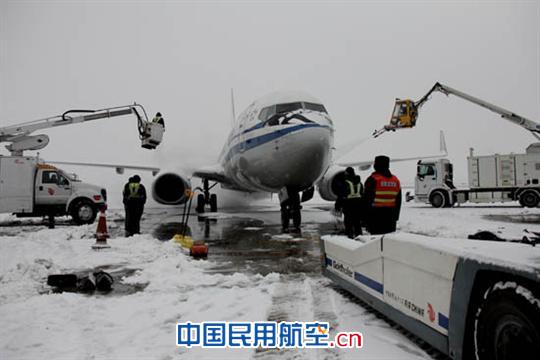 瑞雪欲留客,国航天津维修基地倾力保出行