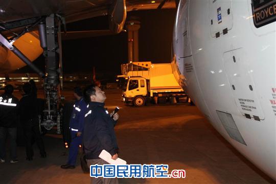 南航广西机务:为空客330首次落户广西精心保障