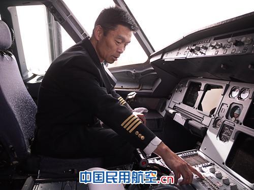 东航甘肃分公司无缝保障两会代表航班