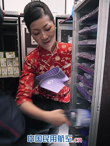 东航甘肃分公司无缝保障两会代表航班