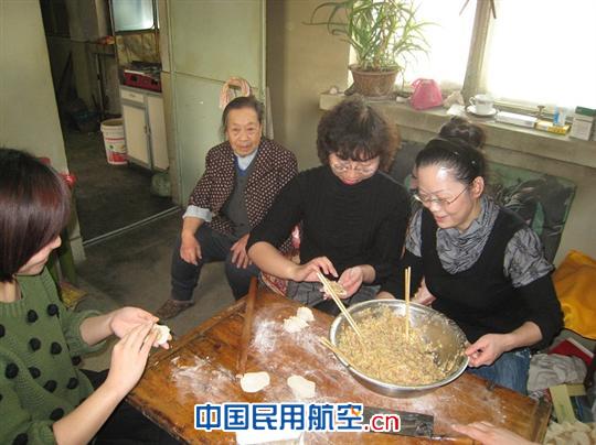 牛大妈和她的“女儿们”