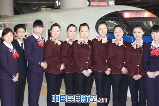 东航西北与西铁局：倡议全省青年服务世园会