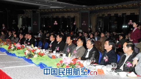 南航珠海公司与金湾区政府举行营销主题联谊会