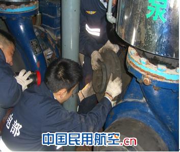 青岛机场排查消除隐患，确保设备正常运转