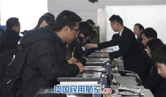 南航新疆公司打SKYTRAX对标组合拳 生产创新高