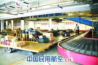 青岛机场安检“失明” 紧急抢修七小时