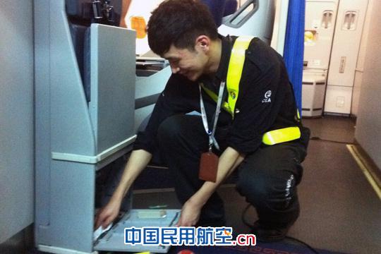 东航虹桥航线维修部客舱清洁保障小记