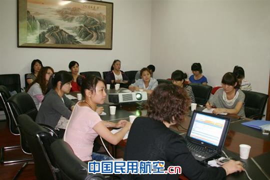 东航河北市场部举办代理人“世园会”产品培训