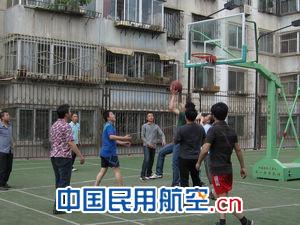 东航甘肃飞行部诠释“愉快飞行、健康生活”理念