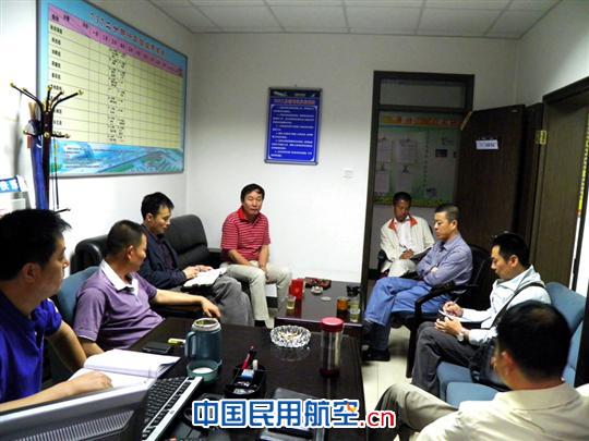 南航新疆飞行部就创建“四好”飞行部进行动员