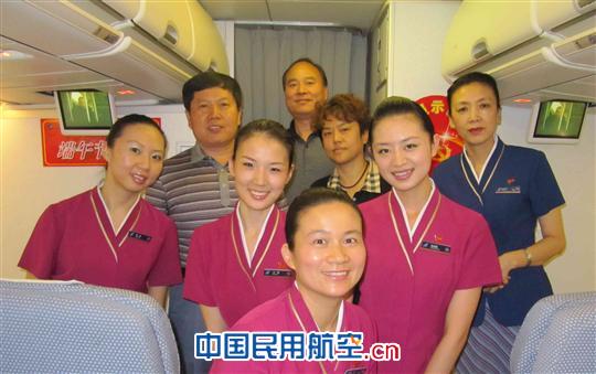 图2:将“绿色理念”贯穿于航班运行各个环节 南航广西:开展“绿色飞行、轻松登机” 活动