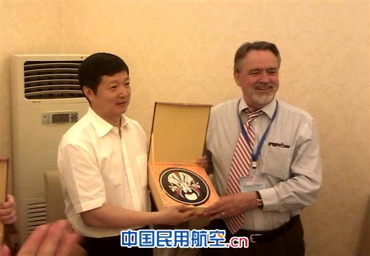 贾兴福副局长会见美国FAA、NCAR航空气象专家