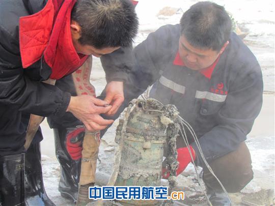 抢修在酷寒中——春节自来水管线抢修纪实