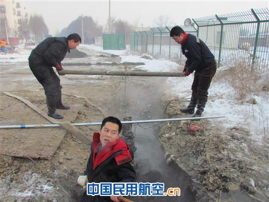 抢修在酷寒中——春节自来水管线抢修纪实