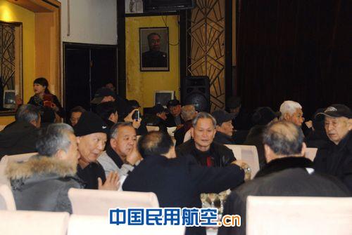 民航二所召开离退休老同志春节团拜会