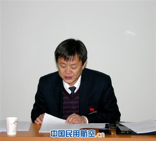 网络信息部认真传达学习集团公司工作会议精神