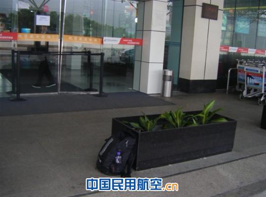 兢兢业业 真情服务 珠海机场一线员工春运保障记