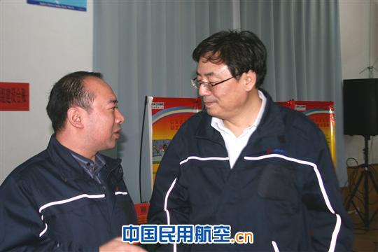 工程技术分公司副总经理张相和来渝传道解惑