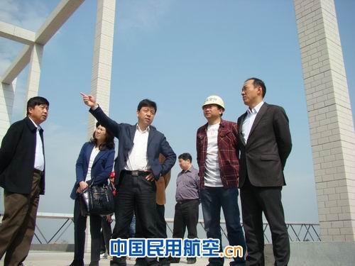 民航局空管局副局长朱士新视察西北局工程建设