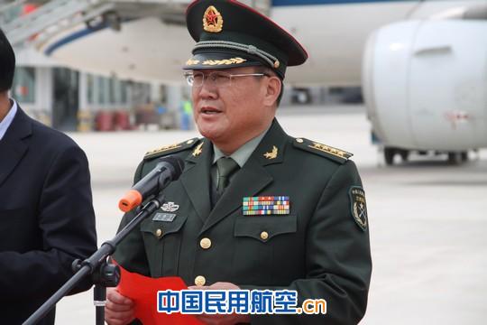 西安—喀什—阿里定期航班开通