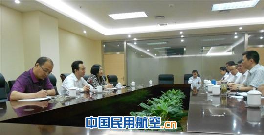 东航河北分公司高绳富总经理带队拜访河北航空