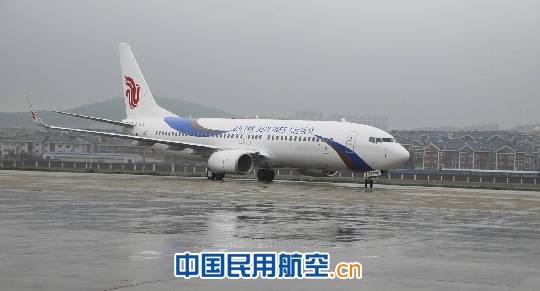 大连航空引进第4架飞机 打造北京精品快线