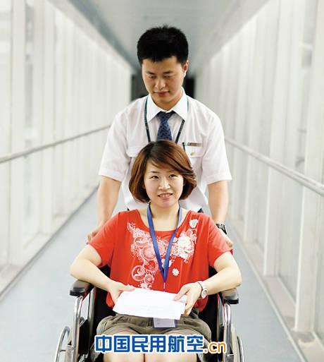 国航西南分公司举行T2航站楼转场首次综合演练